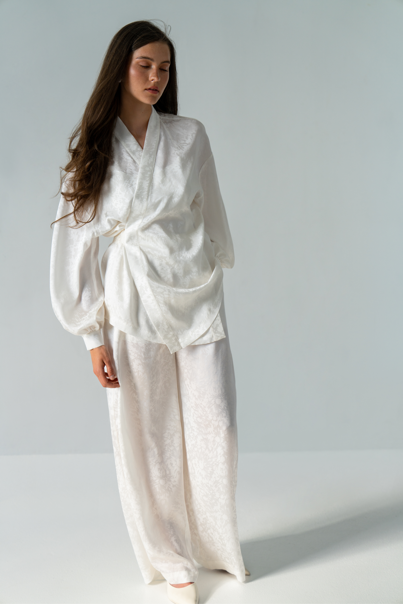 Crème Silk Kimono with top